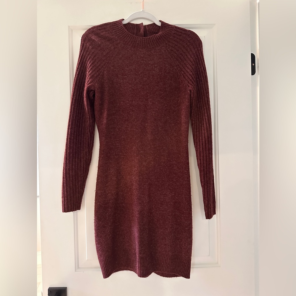 Abercrombie & Fitch Maroon Knit Dress